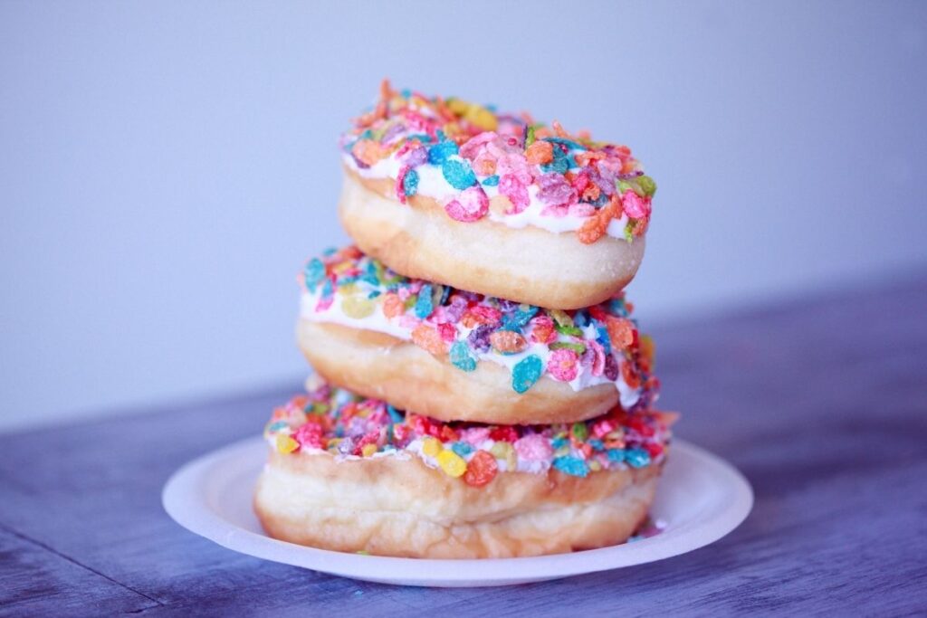 A stack of doughnuts