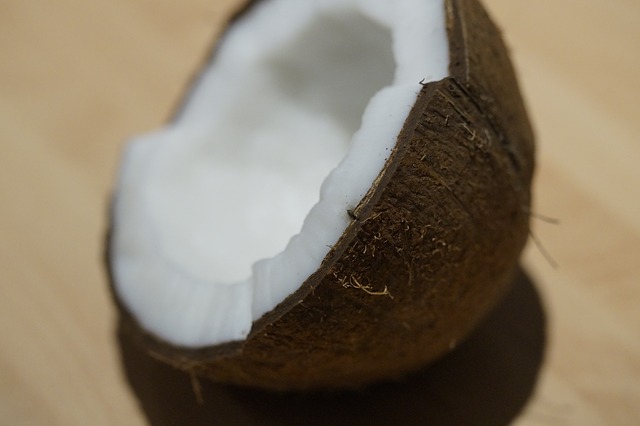 How to add coconut oil to your diet