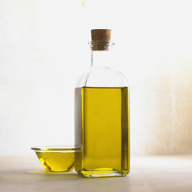 Healthy fats and oils to include in your diet