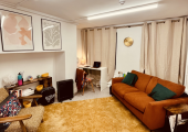 Therapy room in Bethnal Green clinic