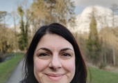 Human therapist out in the wild