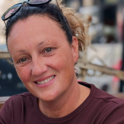 Lorraine Curran