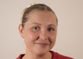 Olivia Kellett, Art Therapist, uses creativity to support grief, transitions & self-discovery in a Person-centred & trauma-informed way.