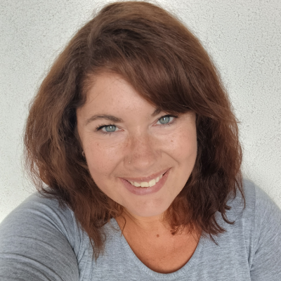 Laura Clark