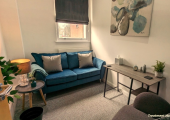 A warm and confidential space for in-person sessions.