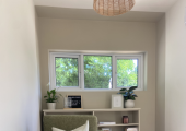 Calm, comfortable therapy room