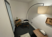 Calm and confidential therapy space