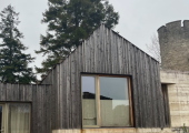 Exterior of therapy room outside Bath