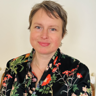 Dr Madlen Cassidy