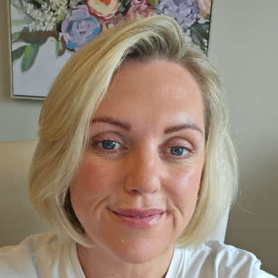Kirsty Waite