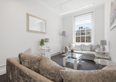 If you live or work near King's Cross, and Euston, we can have trauma therapy in Angel.