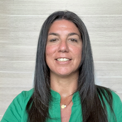 Dr Evangelina Bailo