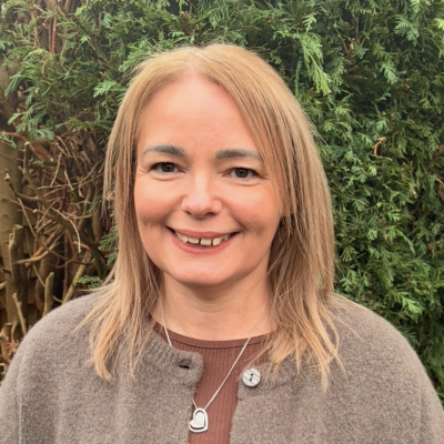 Claire Murray
