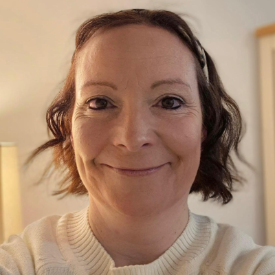 Christine &Aacute;ine Faulkner