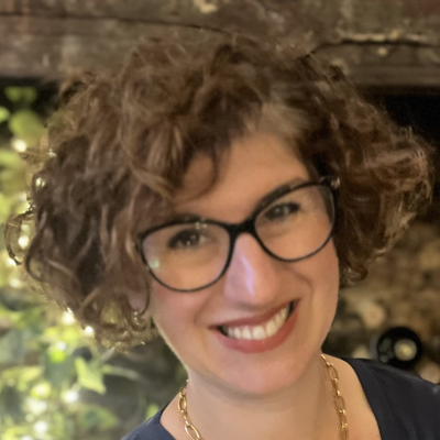 Dr Lesley Cousins