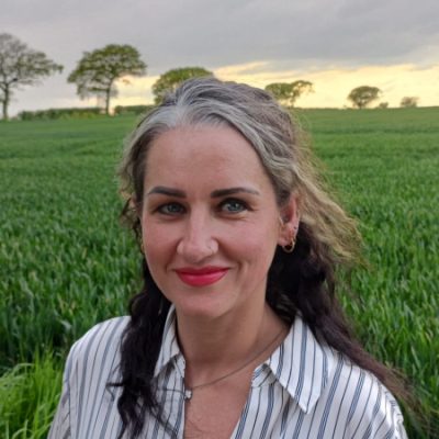 Dr Donna Veal