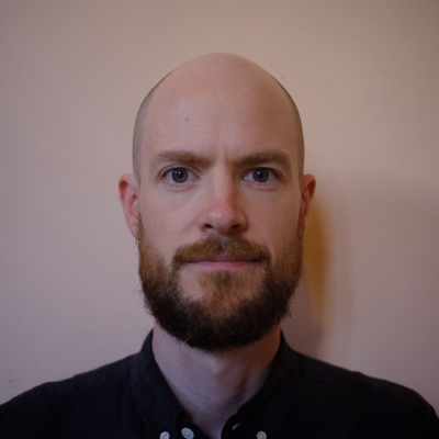 Dr Iain O'Leary