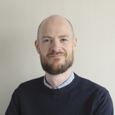 Dr Iain O'Leary