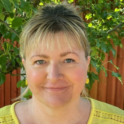 Joanne Kemp-Stares