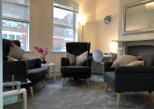An example of what the rooms are like at my Clapham location.