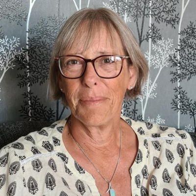 Lorna Wallis