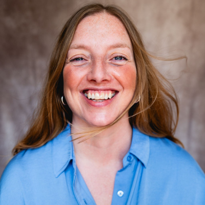 Dr Zoe Knight