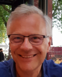 Simon Carpenter EMDR EUR Accrd Practitioner BA counselling /psycho (BACP Accred) Simon Carpenter EMDR EUR Accrd Practitioner BA counselling /psycho (BACP Accred)