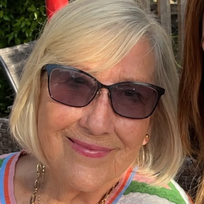 Sandra Stone