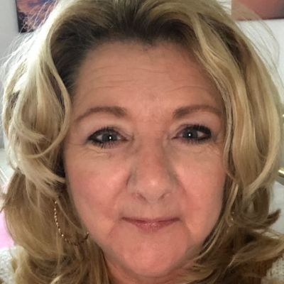 Carolyn Levett