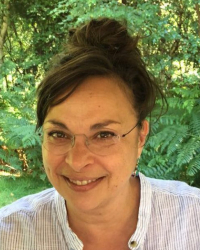 Simone Kaptur BA(Hons) Dip.Couns MBACP (Accred) Simone Kaptur BA(Hons) Dip.Couns MBACP (Accred)