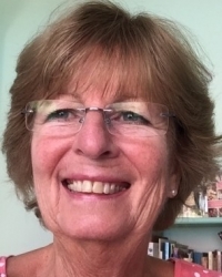 Julia McDermott MSc MBACP UKCP Registered Julia McDermott MSc MBACP UKCP Registered