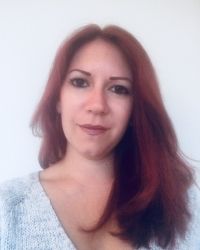 Hannah Perry BA (Hons) MBACP Hannah Perry BA (Hons) MBACP