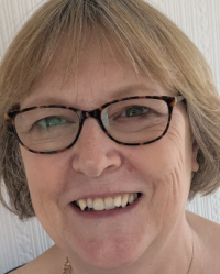 Susan Dobson MBACP(accred) Susan Dobson MBACP(accred)