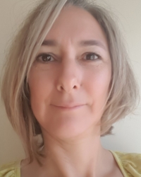 Lisa Finch MBACP(Accred) Counsellor/Psychotherapist & Supervisor Lisa Finch MBACP(Accred) Counsellor/Psychotherapist & Supervisor