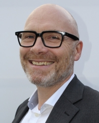 Matt Davies UKCP, MBACP (Accred) COSRT - Sexuality & Relationships Matt Davies UKCP, MBACP (Accred) COSRT - Sexuality & Relationships