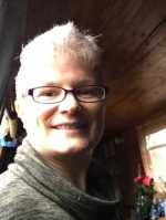 Claire Thomas Registered MBACP (Accred.) Claire Thomas Registered MBACP (Accred.)