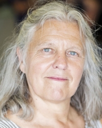 Wendy Martin, BA, Dip Counselling, MBACP, AMBICA Wendy Martin, BA, Dip Counselling, MBACP, AMBICA