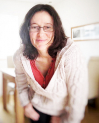 Dena Marshall MBACP(Accred) Psychotherapist & Supervisor Dena Marshall MBACP(Accred) Psychotherapist & Supervisor