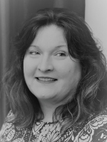 Kirsty Bilski MA, MA, MBACP (Accred.) FHEA Kirsty Bilski MA, MA, MBACP (Accred.) FHEA