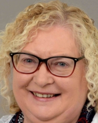 Julie Chivers, BACP Accredited and Registered Counsellor/Psychotherapist Julie Chivers, BACP Accredited and Registered Counsellor/Psychotherapist