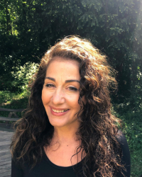 Dr Rosa Chillari,BSc (Hons) Psych, DCounPsych, CPsychol. MBACP (Accred), EMDR