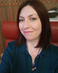 Lynsey McMillan - Pluralistic Therapist - MSc, PGDIP, MBACP Lynsey McMillan - Pluralistic Therapist - MSc, PGDIP, MBACP