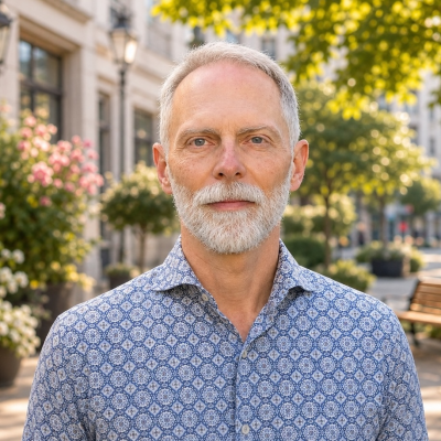 Dr Guy Van De Walle