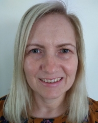 Elaine Arthur, Registered Member MBACP, Accredited Counsellor ACC, BA (Hons) Elaine Arthur, Registered Member MBACP, Accredited Counsellor ACC, BA (Hons)