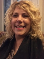 Julie Snelgrove MBACP (Reg) Dip Person-Centered Counselling and Psychotherapy Julie Snelgrove MBACP (Reg) Dip Person-Centered Counselling and Psychotherapy