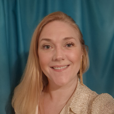 Amanda Wells