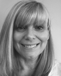 Roslin Macdonald, PMCOSCA, Dip & Clinical Supervisor Roslin Macdonald, PMCOSCA, Dip & Clinical Supervisor