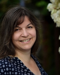 H. Kerri Schad - Counsellor, MNCS (Acc), Ad. Dip Psy C. (Dist) H. Kerri Schad - Counsellor, MNCS (Acc), Ad. Dip Psy C. (Dist)