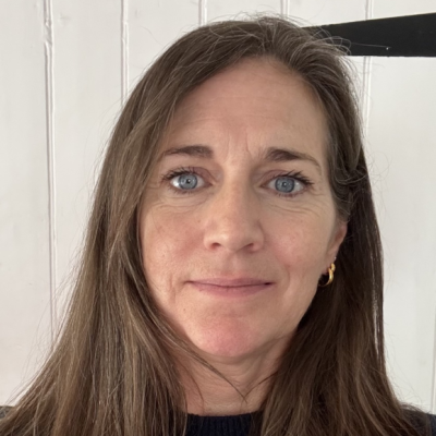 Clare De Lotbiniere