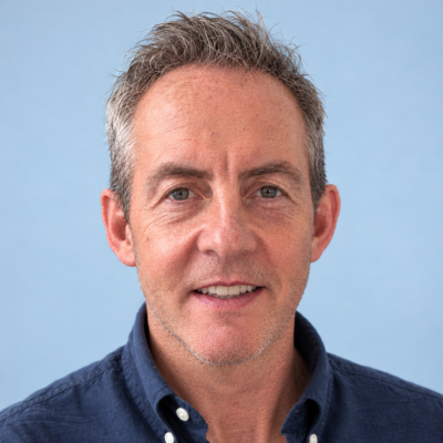 Dr Darren McClounan